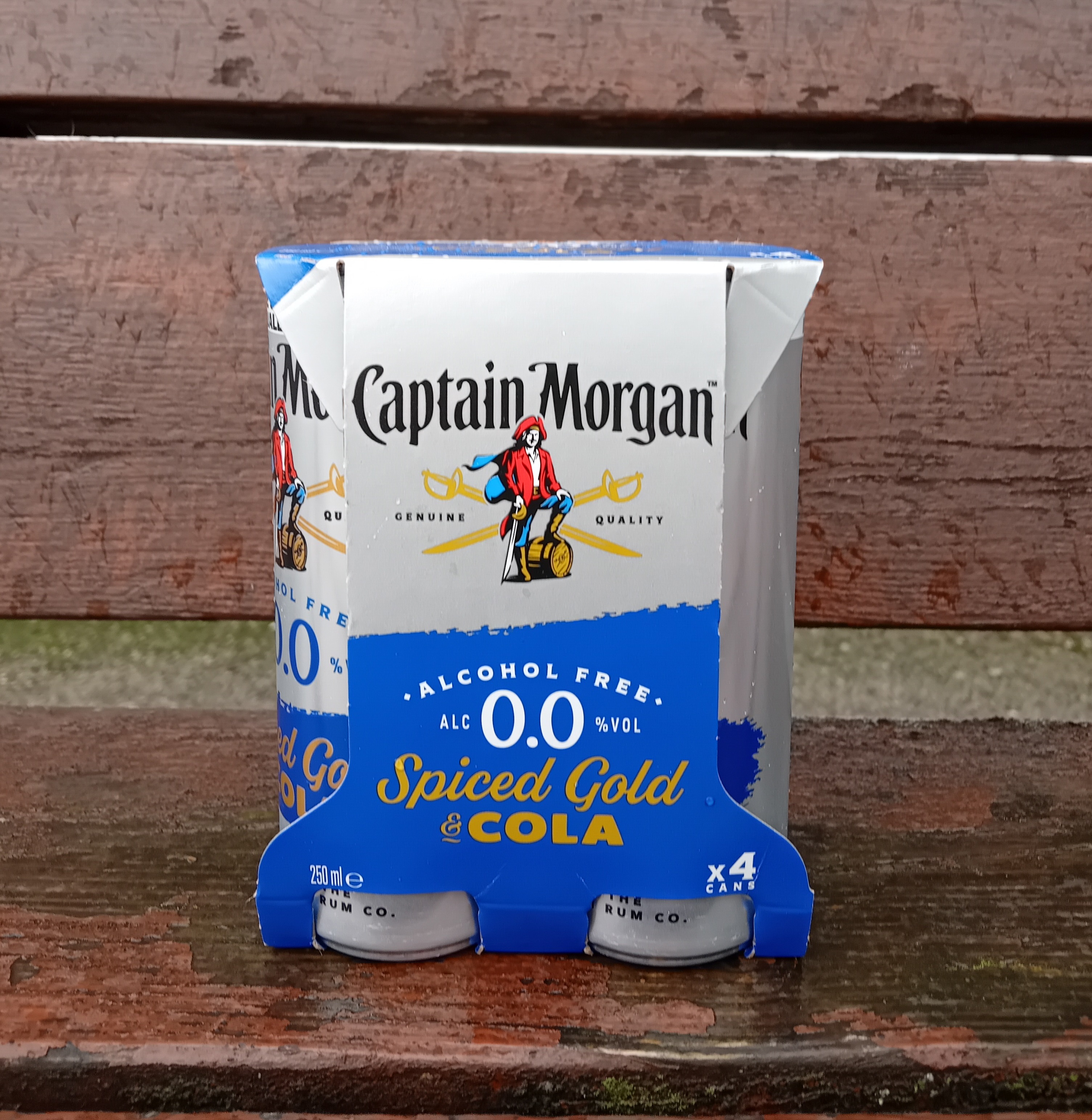Captain Morgan Spiced Gold Cola