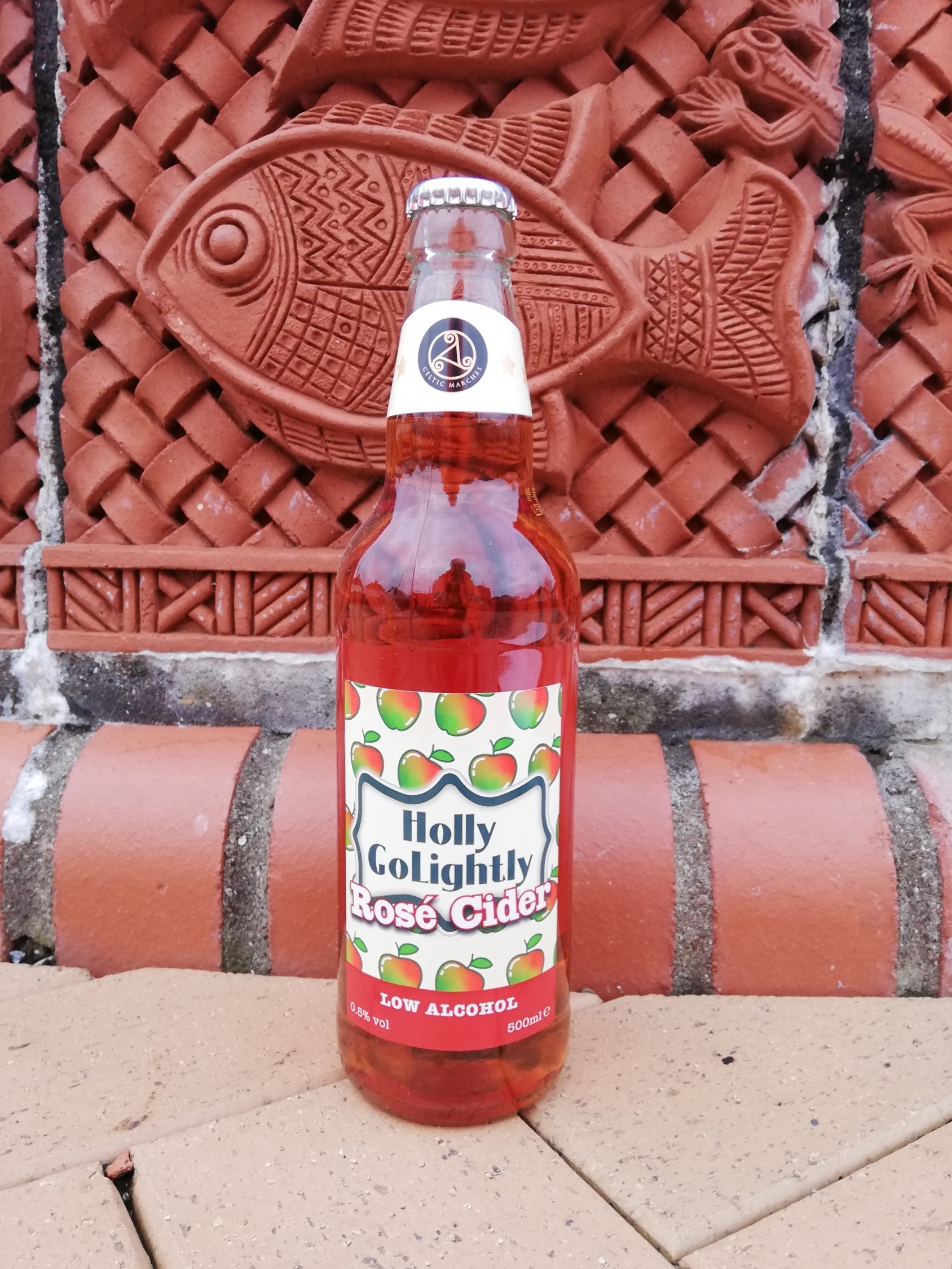 Holly Golightly Rose